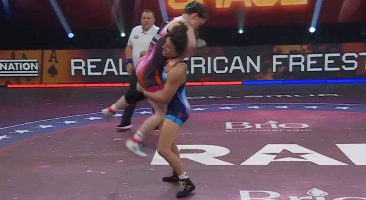 Bella Mir beats Hope Chase by 10-0 technical fall at RAF 14